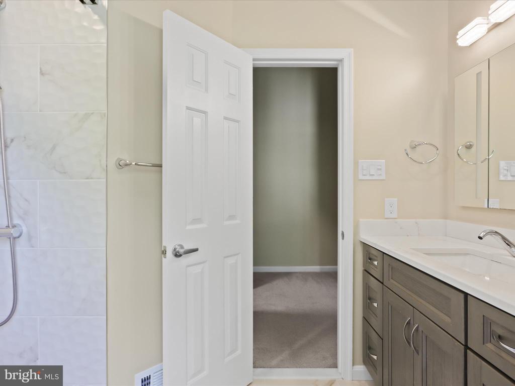 2612 HAWKSHEAD COURT