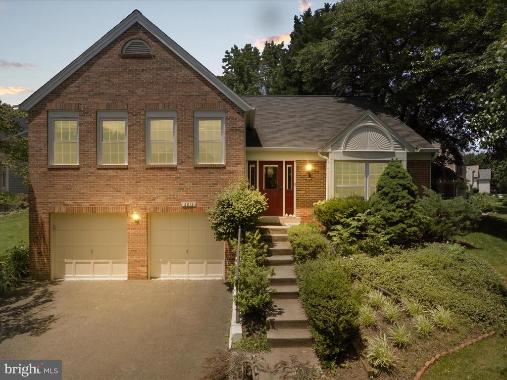2612 HAWKSHEAD COURT