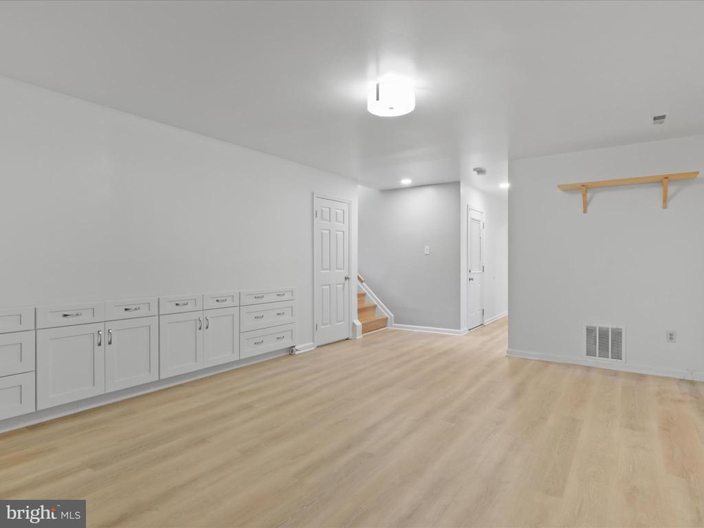 2612 HAWKSHEAD COURT