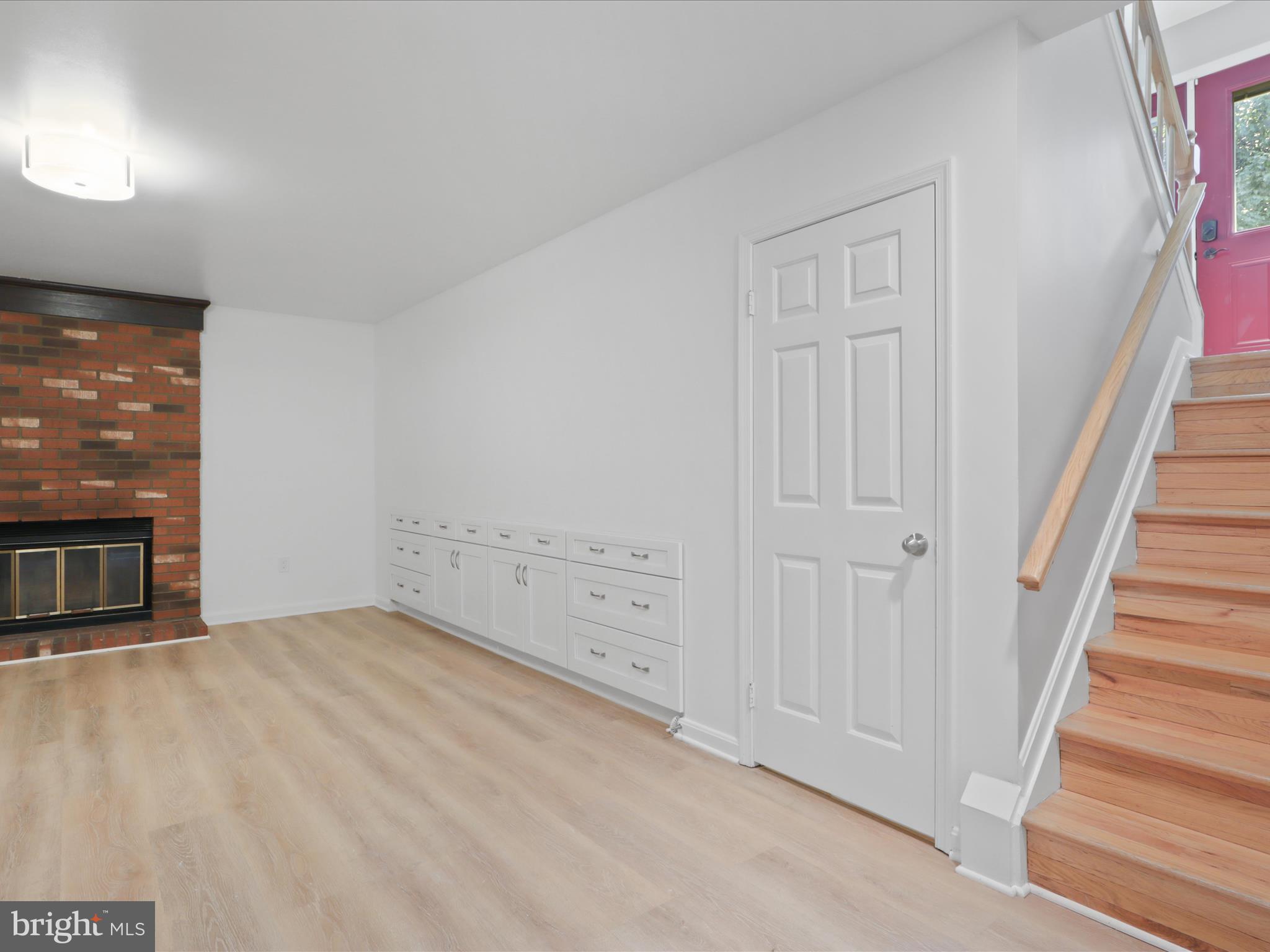 2612 HAWKSHEAD COURT