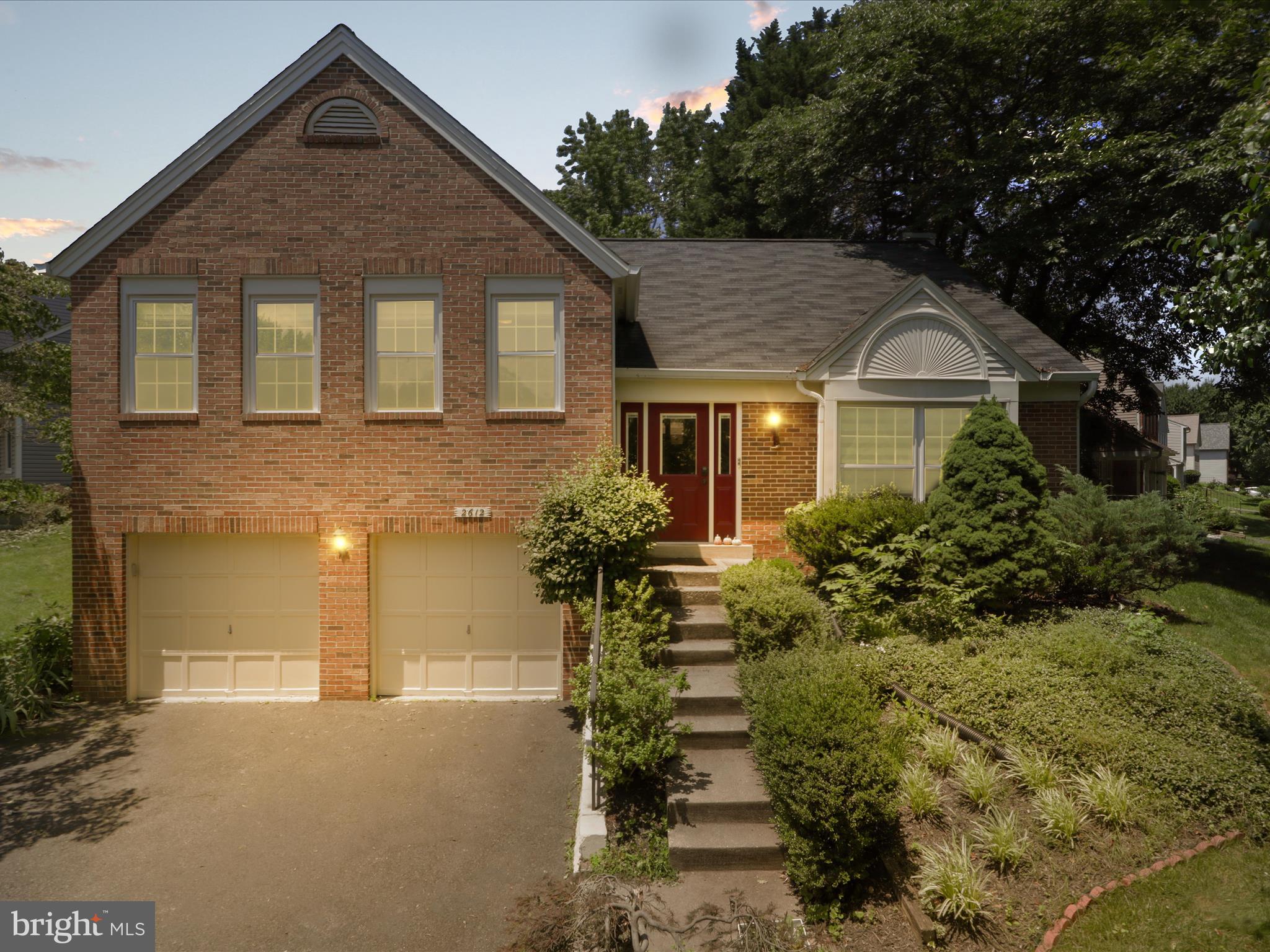 2612 HAWKSHEAD COURT