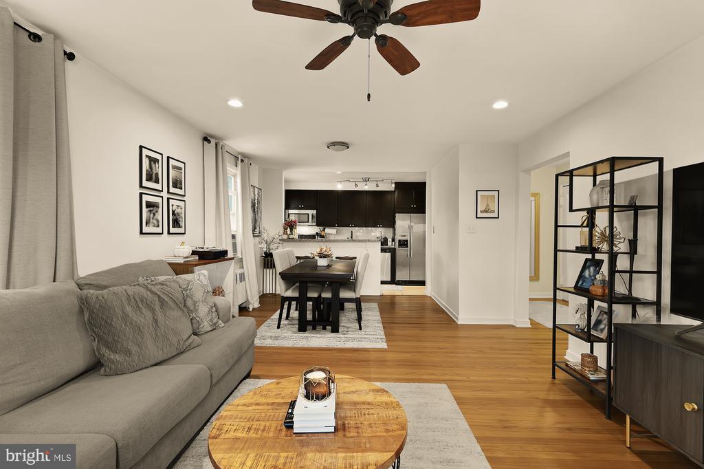 2208 COLSTON DRIVE C-302