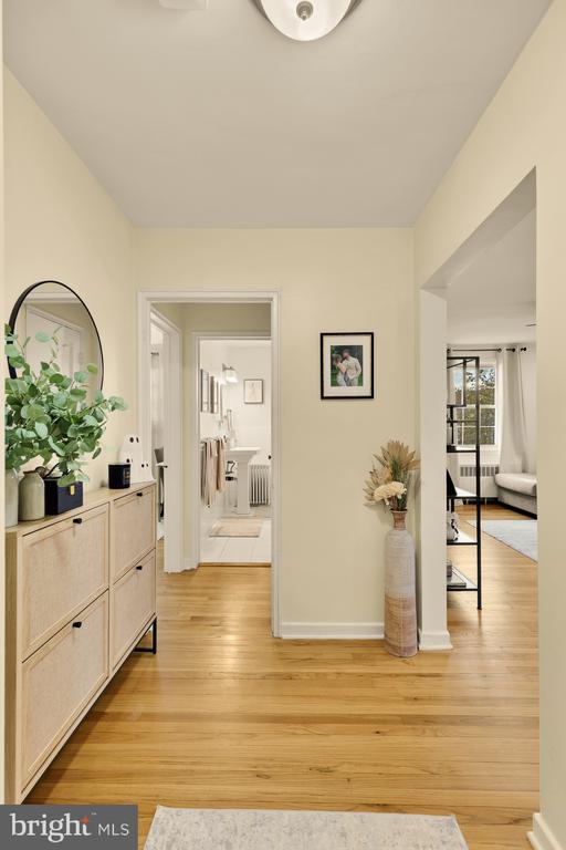 2208 COLSTON DRIVE C-302