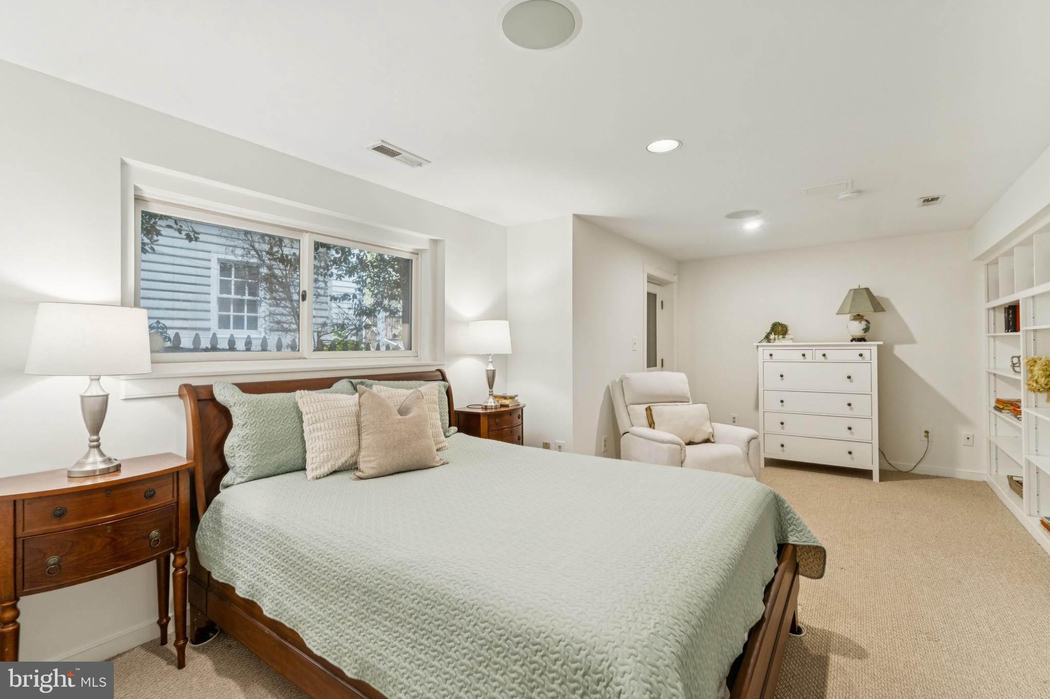 4406 STANFORD STREET