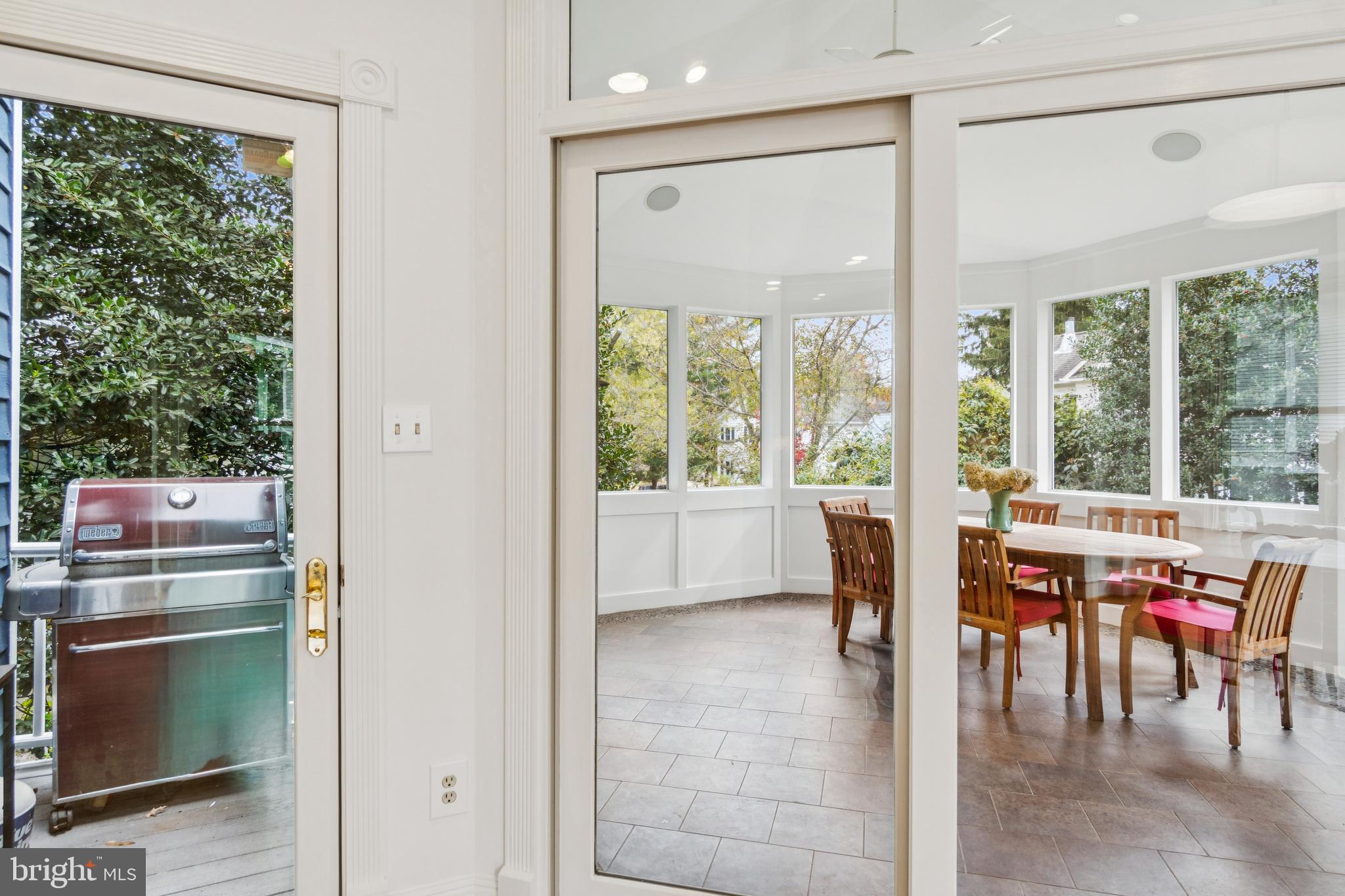 4406 STANFORD STREET