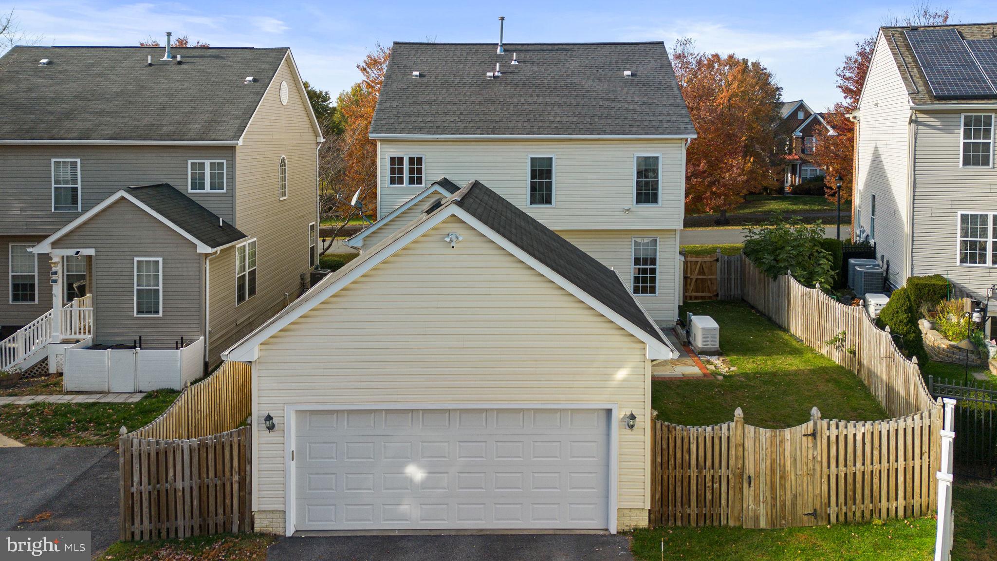 14206 KINGS CROSSING BOULEVARD