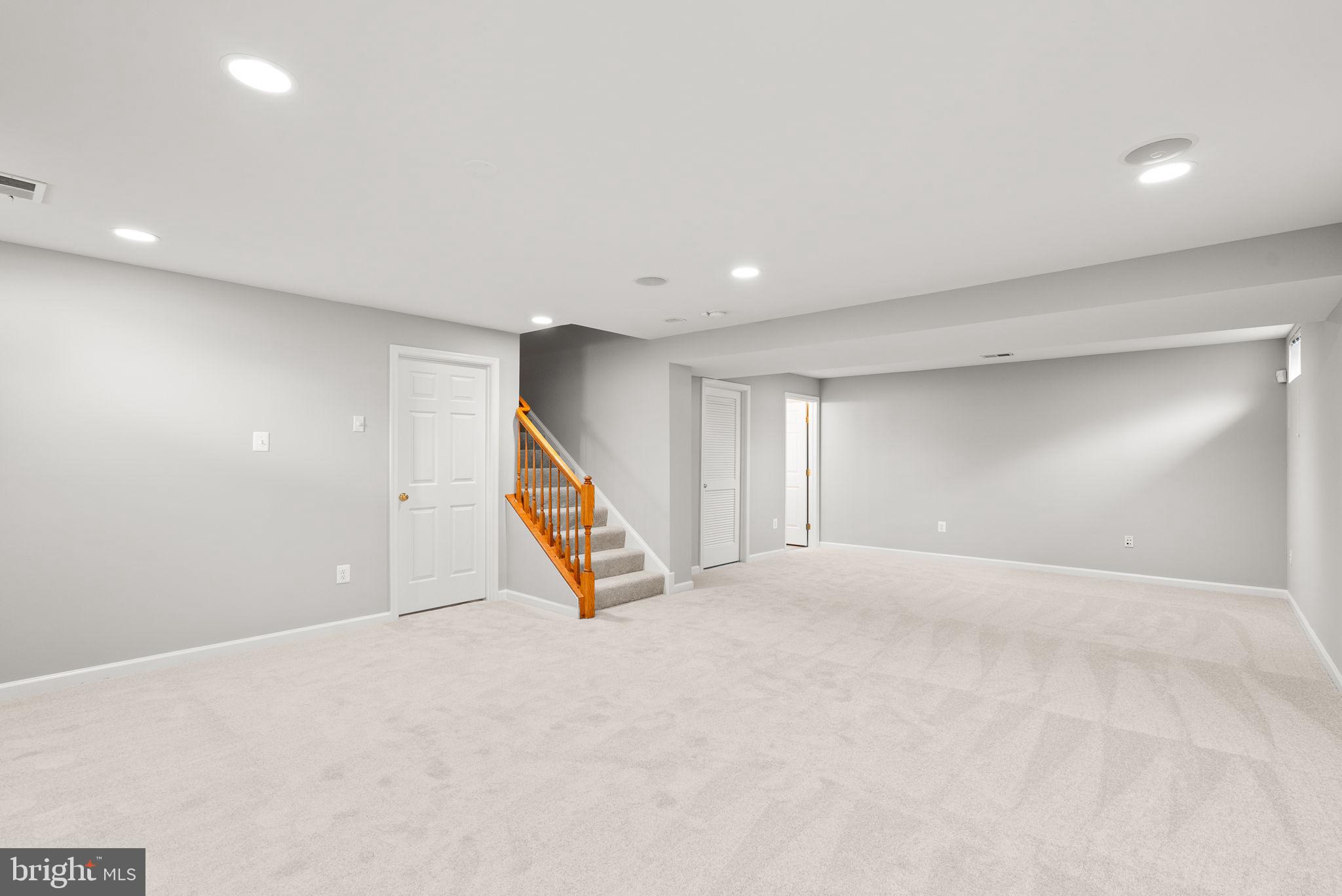 14206 KINGS CROSSING BOULEVARD