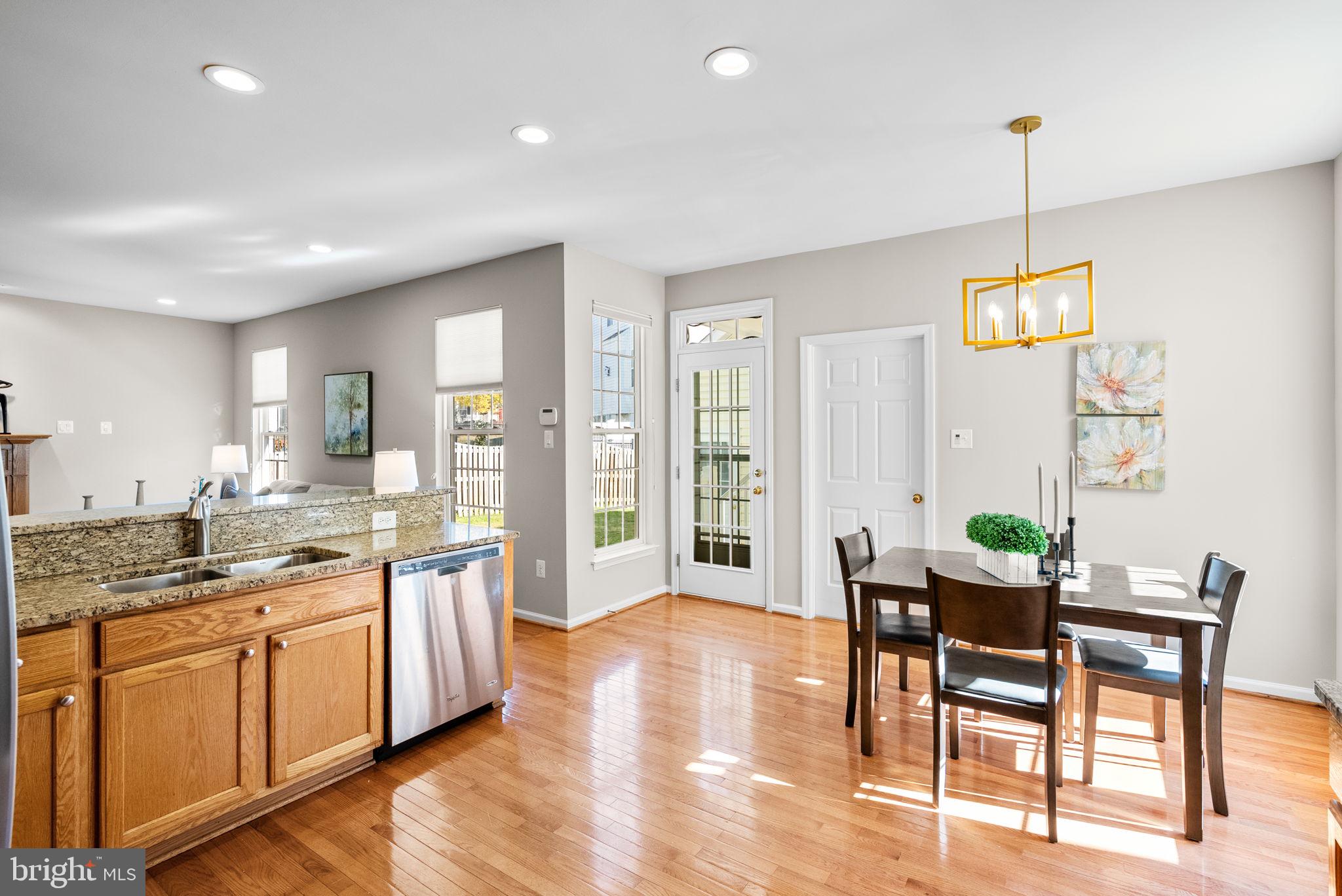 14206 KINGS CROSSING BOULEVARD