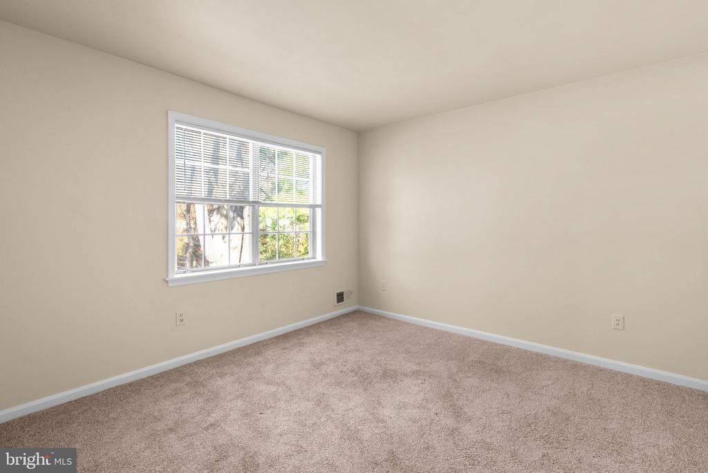 14865 DUFIEF DRIVE