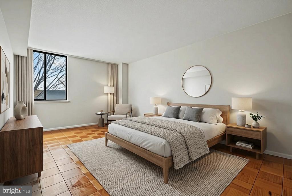 4 MONROE STREET Unit: 304