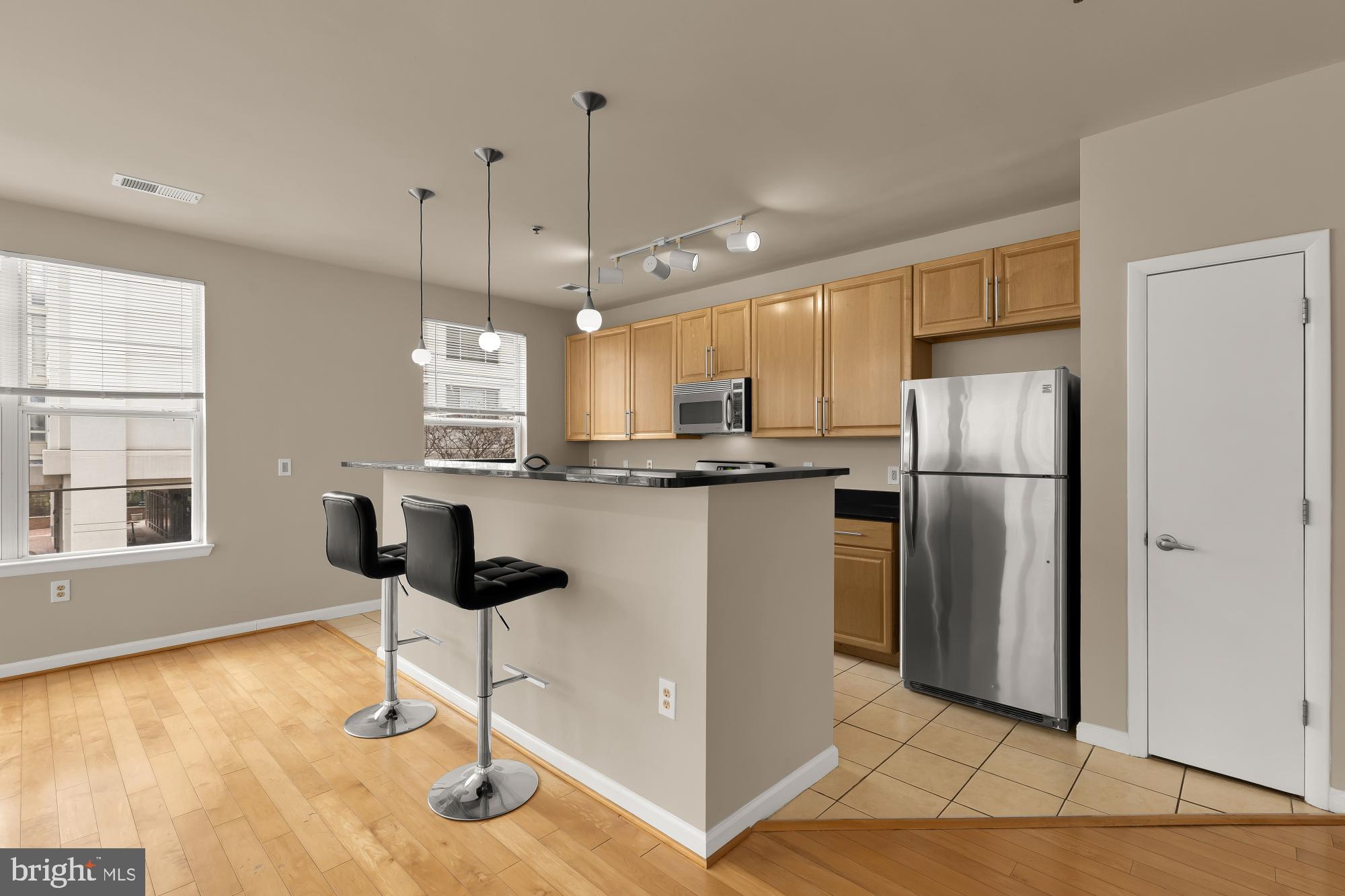 1201 E WEST HIGHWAY 238