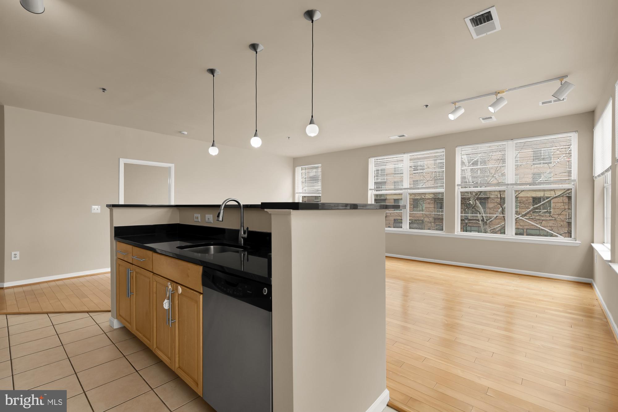 1201 E WEST HIGHWAY 238