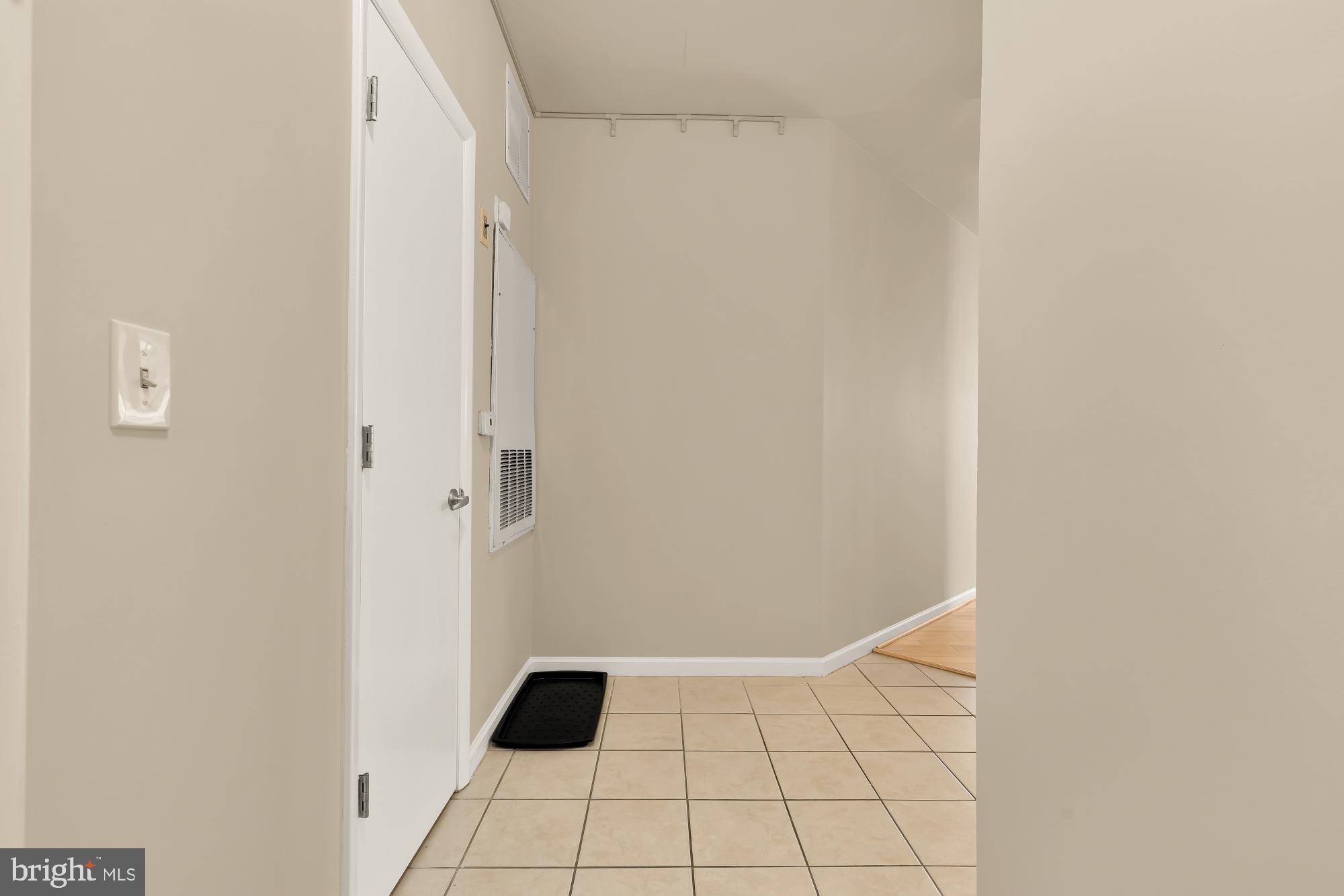 1201 E WEST HIGHWAY 238