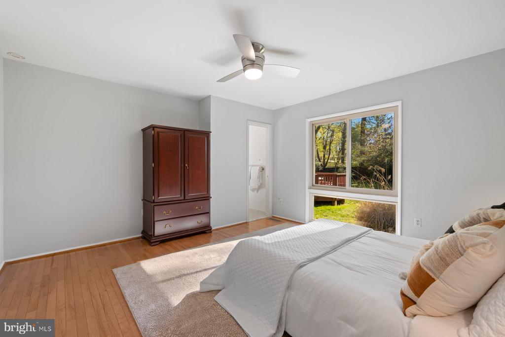 11504 BRANDY HALL LANE