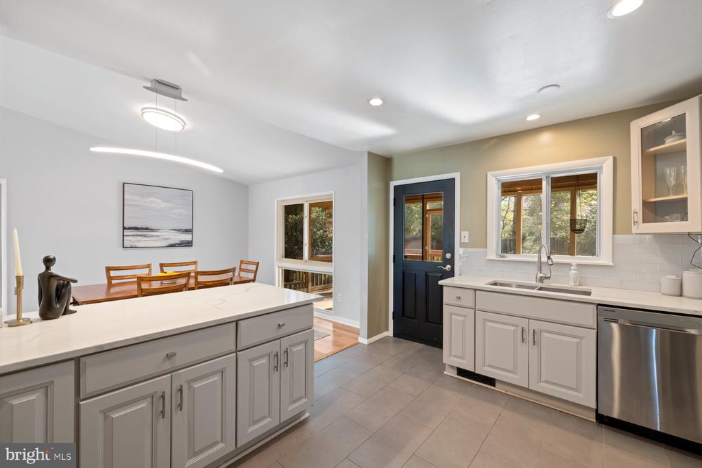 11504 BRANDY HALL LANE