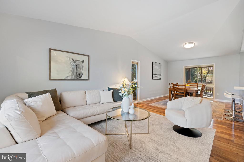 11504 BRANDY HALL LANE