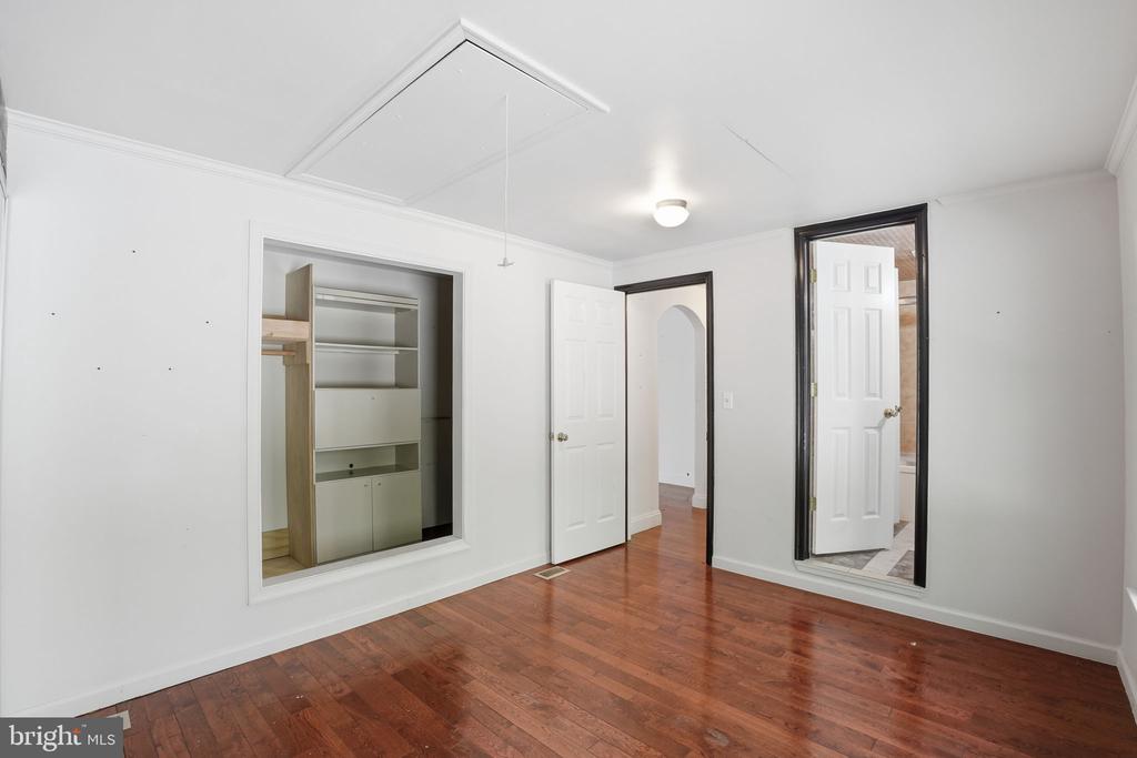 17107 OVERHILL ROAD