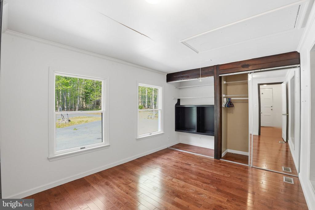 17107 OVERHILL ROAD