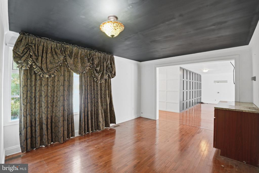 17107 OVERHILL ROAD