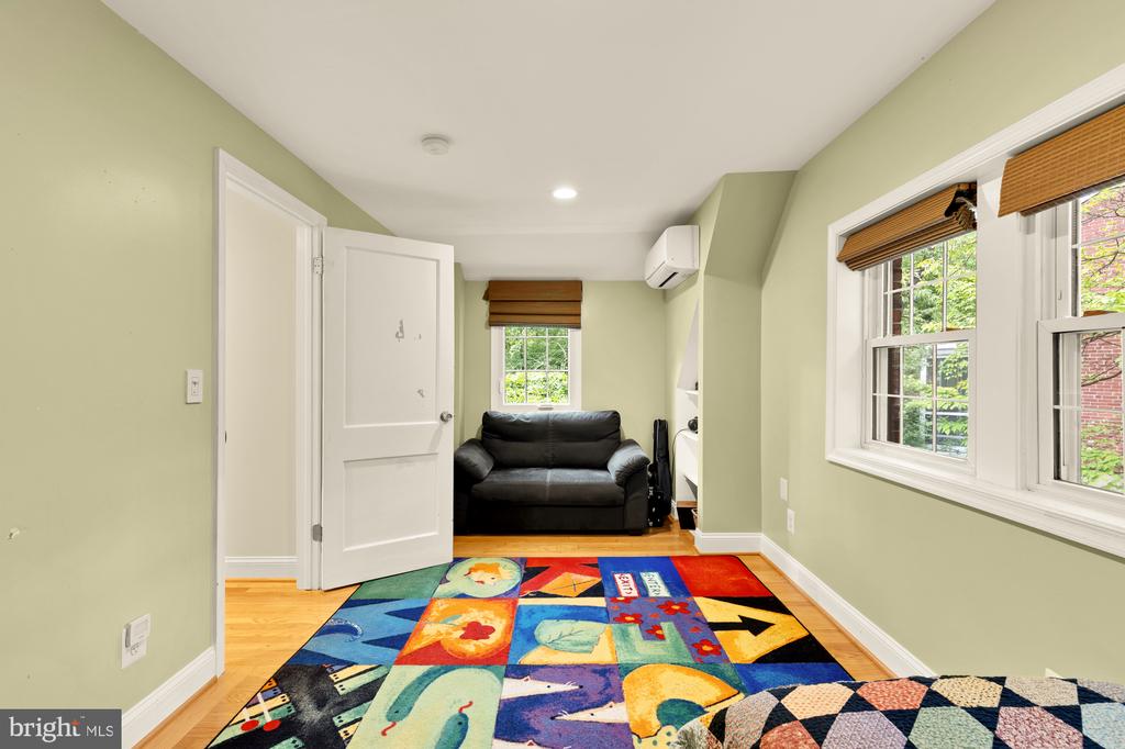 8323 HADDON DRIVE