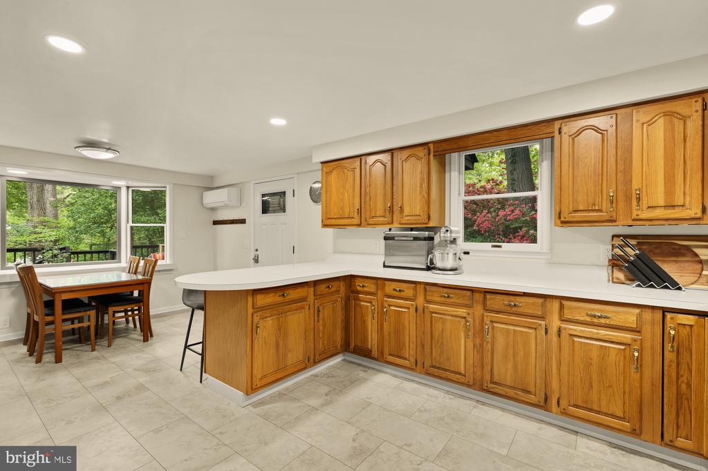 8323 HADDON DRIVE