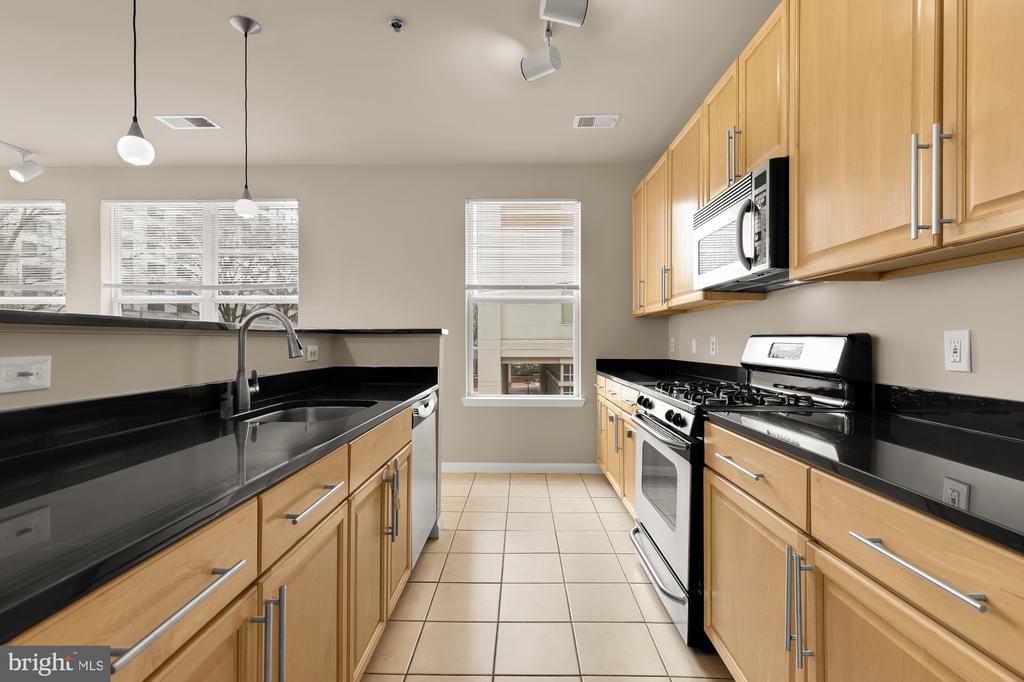 1201 E WEST HIGHWAY 238