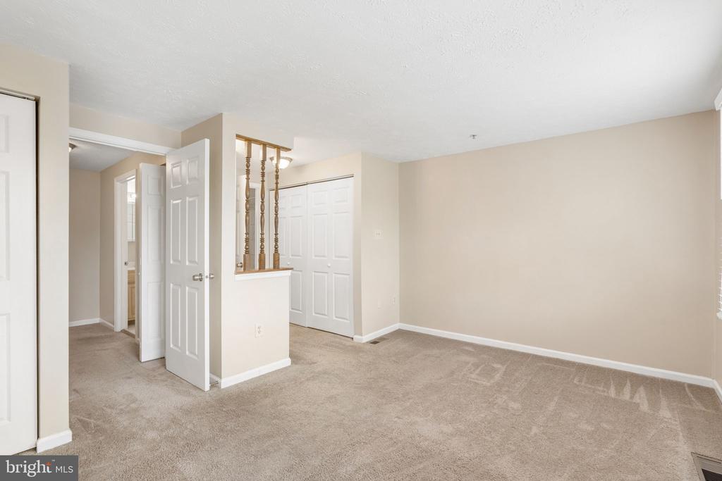 4342 REGALWOOD TERRACE
