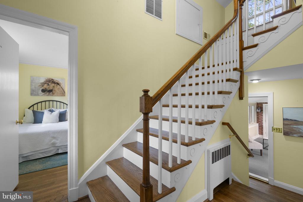 19 INDIAN SPRING DRIVE