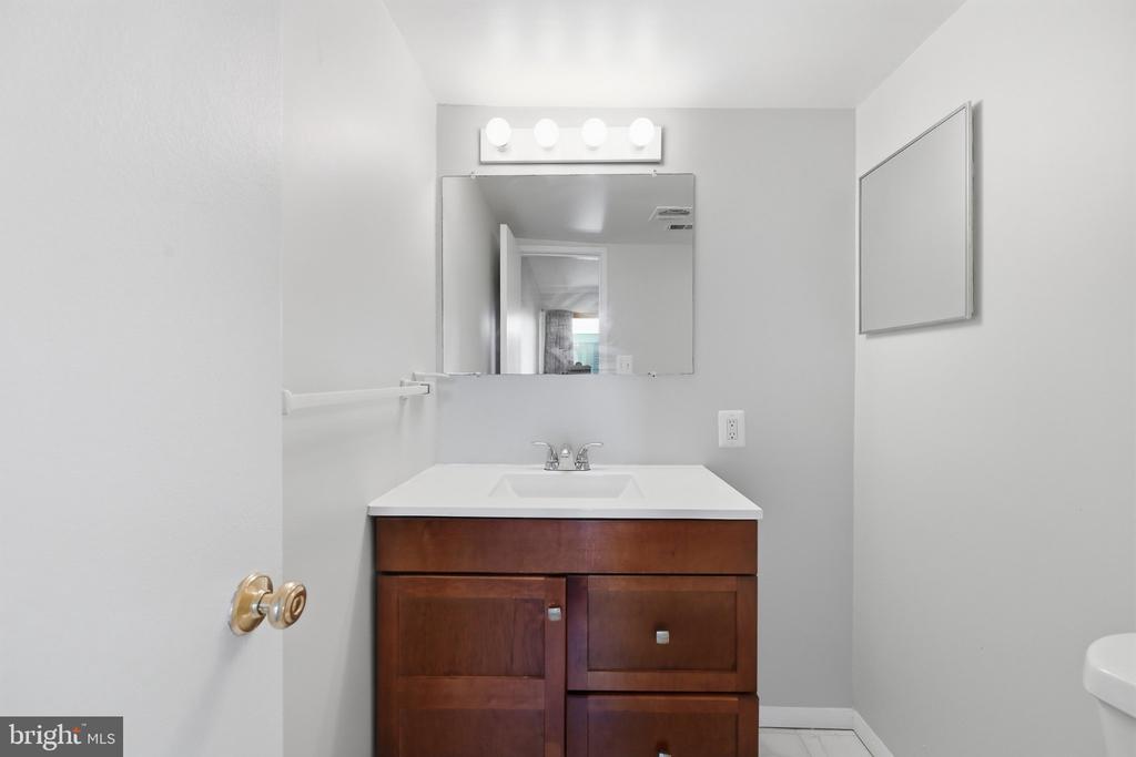 9909 BLUNDON DRIVE Unit: 4-301