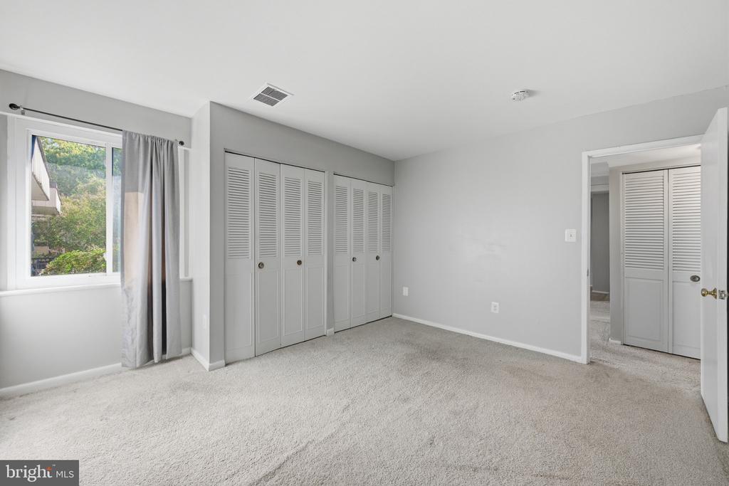 9909 BLUNDON DRIVE Unit: 4-301