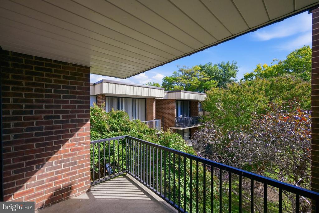 9909 BLUNDON DRIVE Unit: 4-301