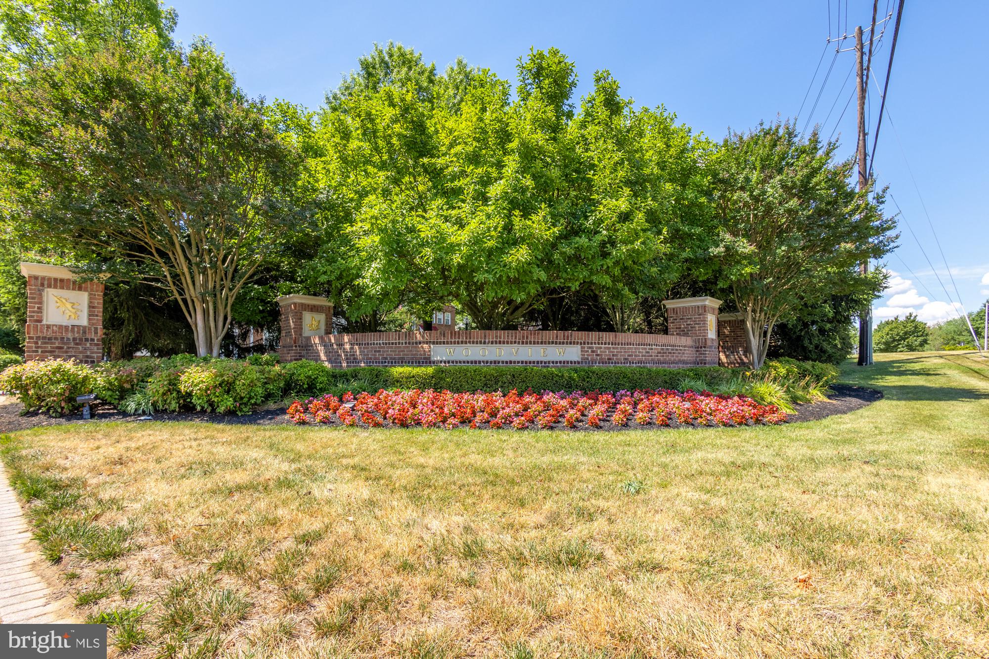 1523 Post Oak Dr #32