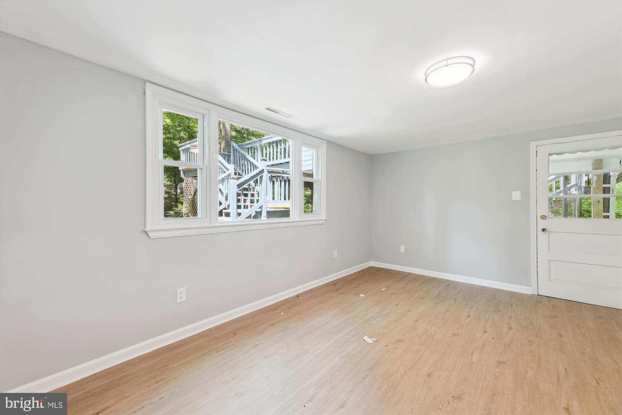 16401 CAMBRIDGE COURT