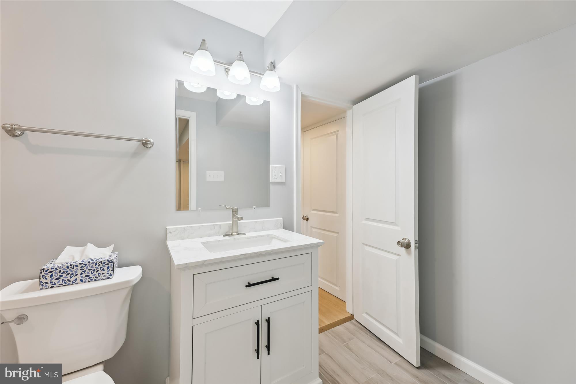 16401 CAMBRIDGE COURT