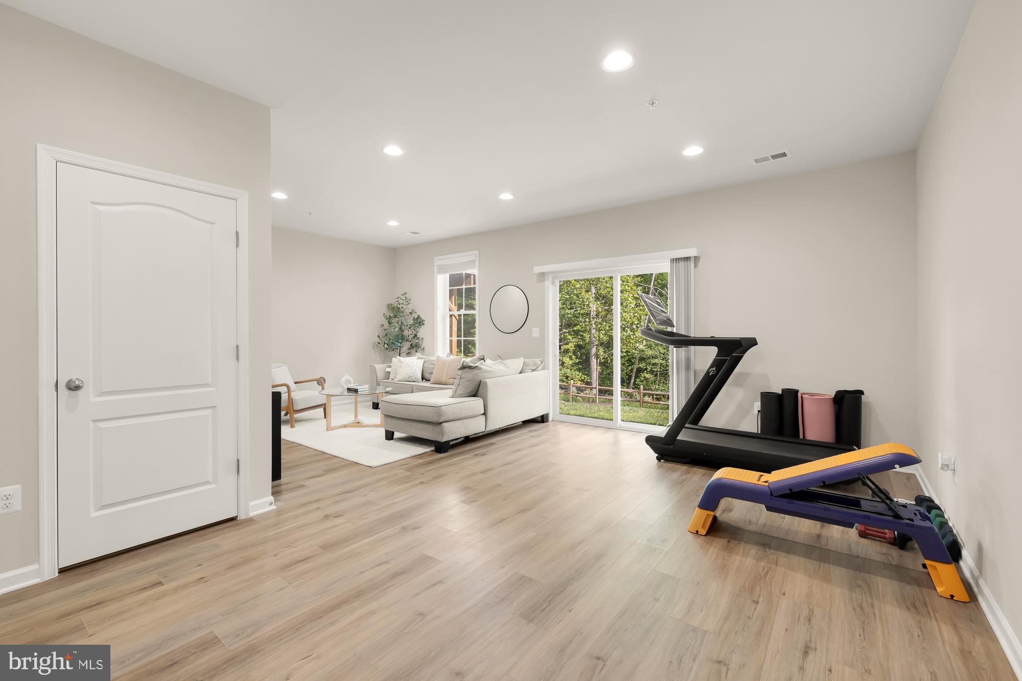 2616 Lewis And Clark Ave