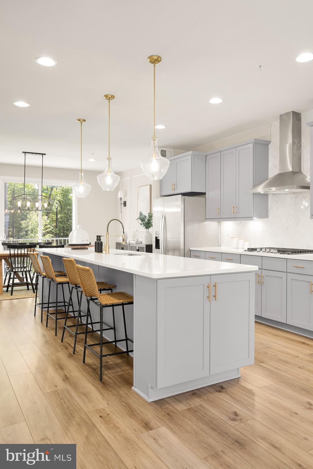 2616 Lewis And Clark Ave