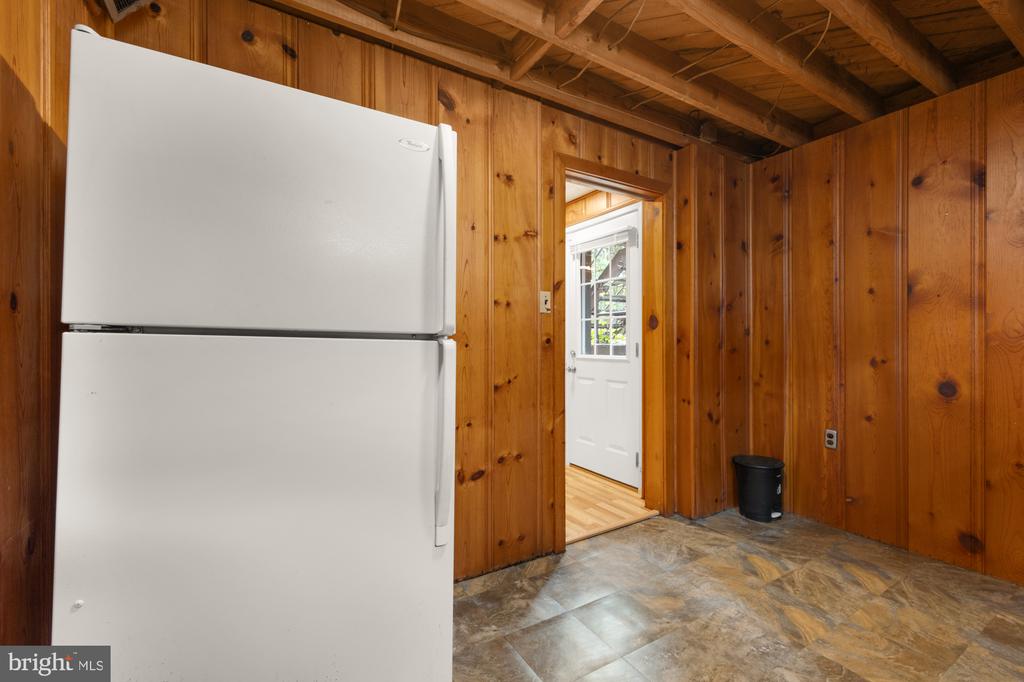 6309 BALFOUR DR