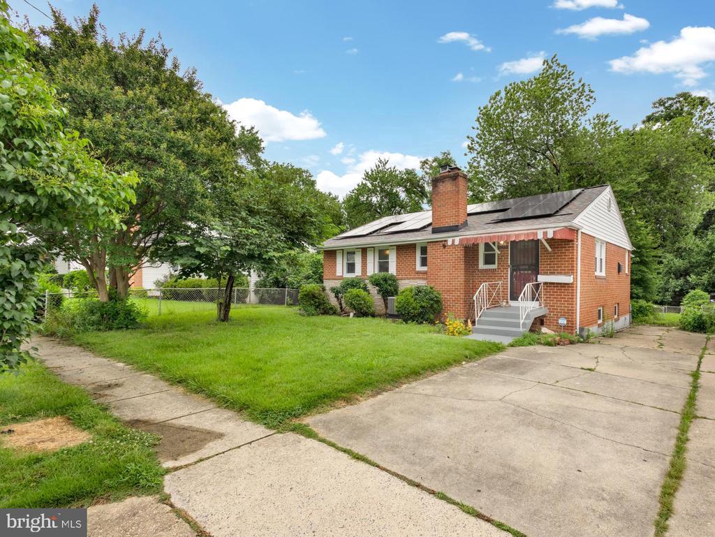 6309 BALFOUR DR