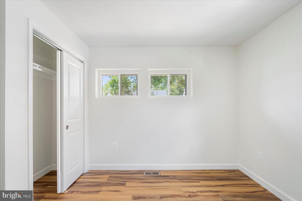 2208 CHAPMAN ROAD
