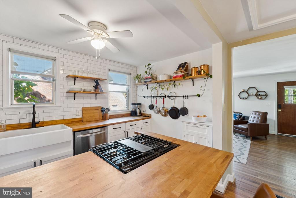 6104 43RD STREET