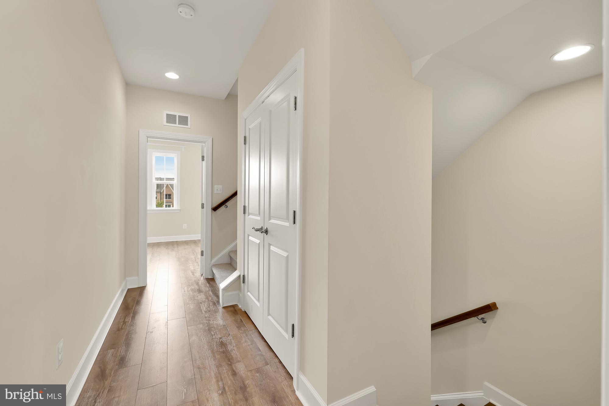 4707 VAN BUREN STREET