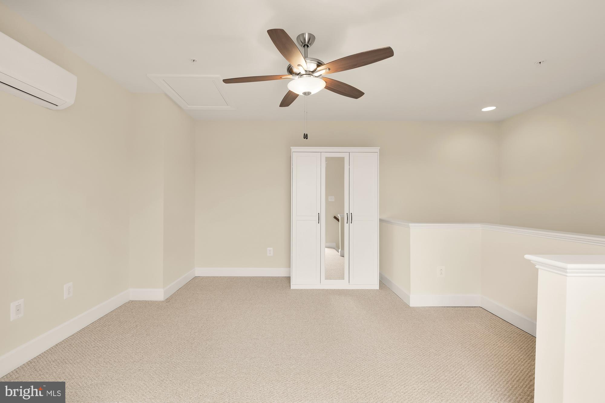 4707 VAN BUREN STREET