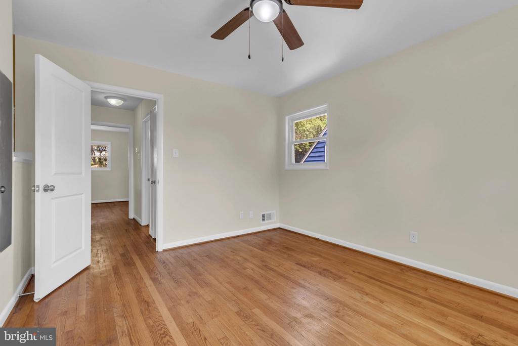 6004 MUSTANG PLACE
