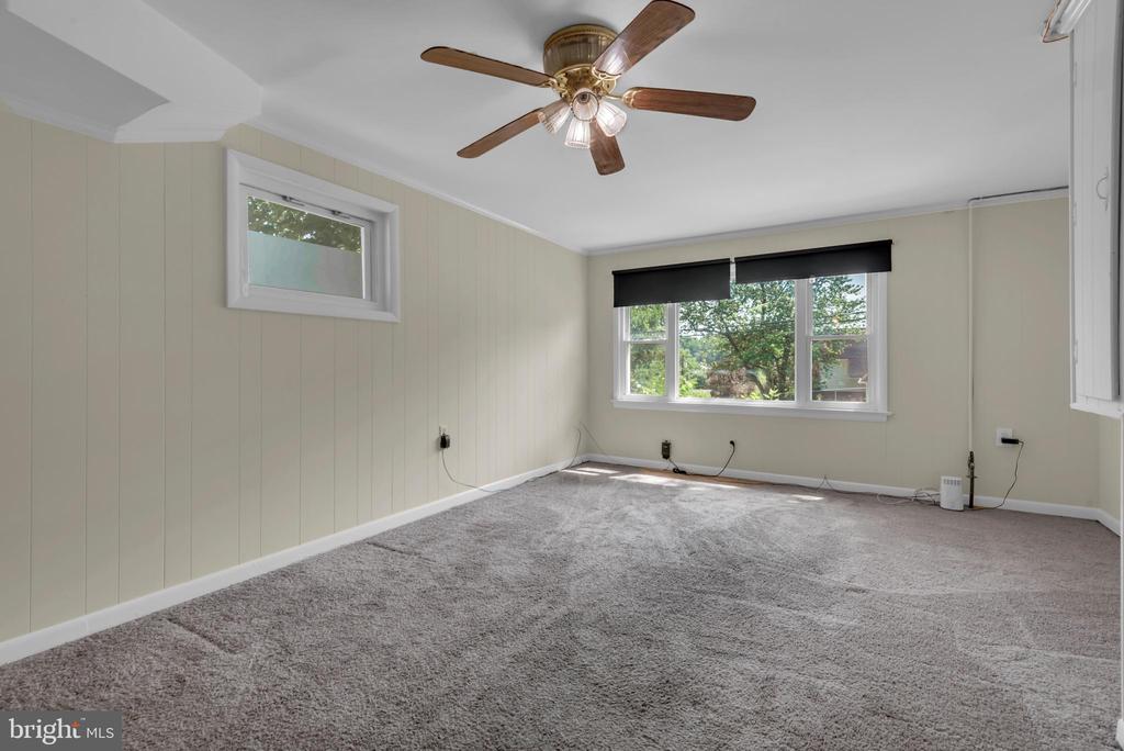 6004 MUSTANG PLACE