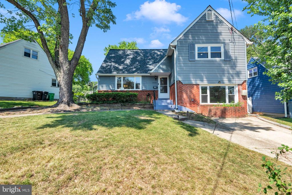 6004 MUSTANG PLACE