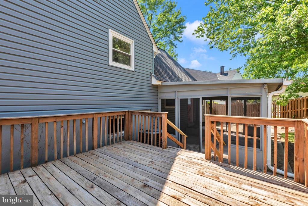 6004 MUSTANG PLACE