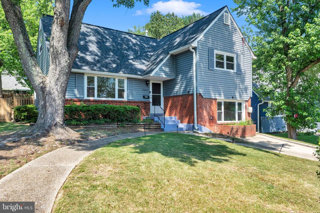 6004 MUSTANG PLACE