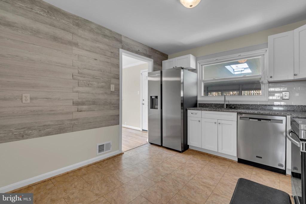 6004 MUSTANG PLACE