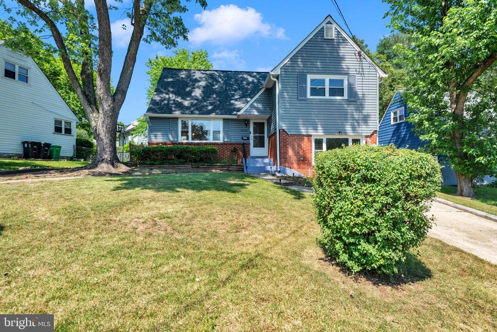 6004 MUSTANG PLACE