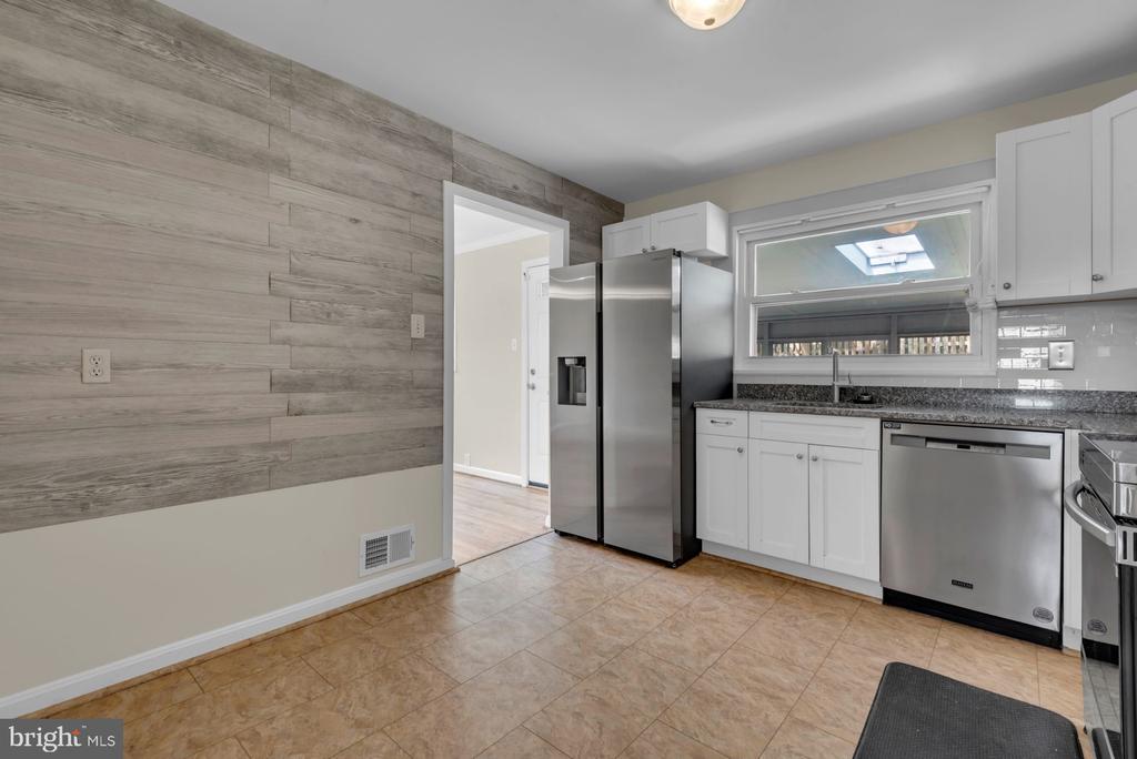 6004 MUSTANG PLACE